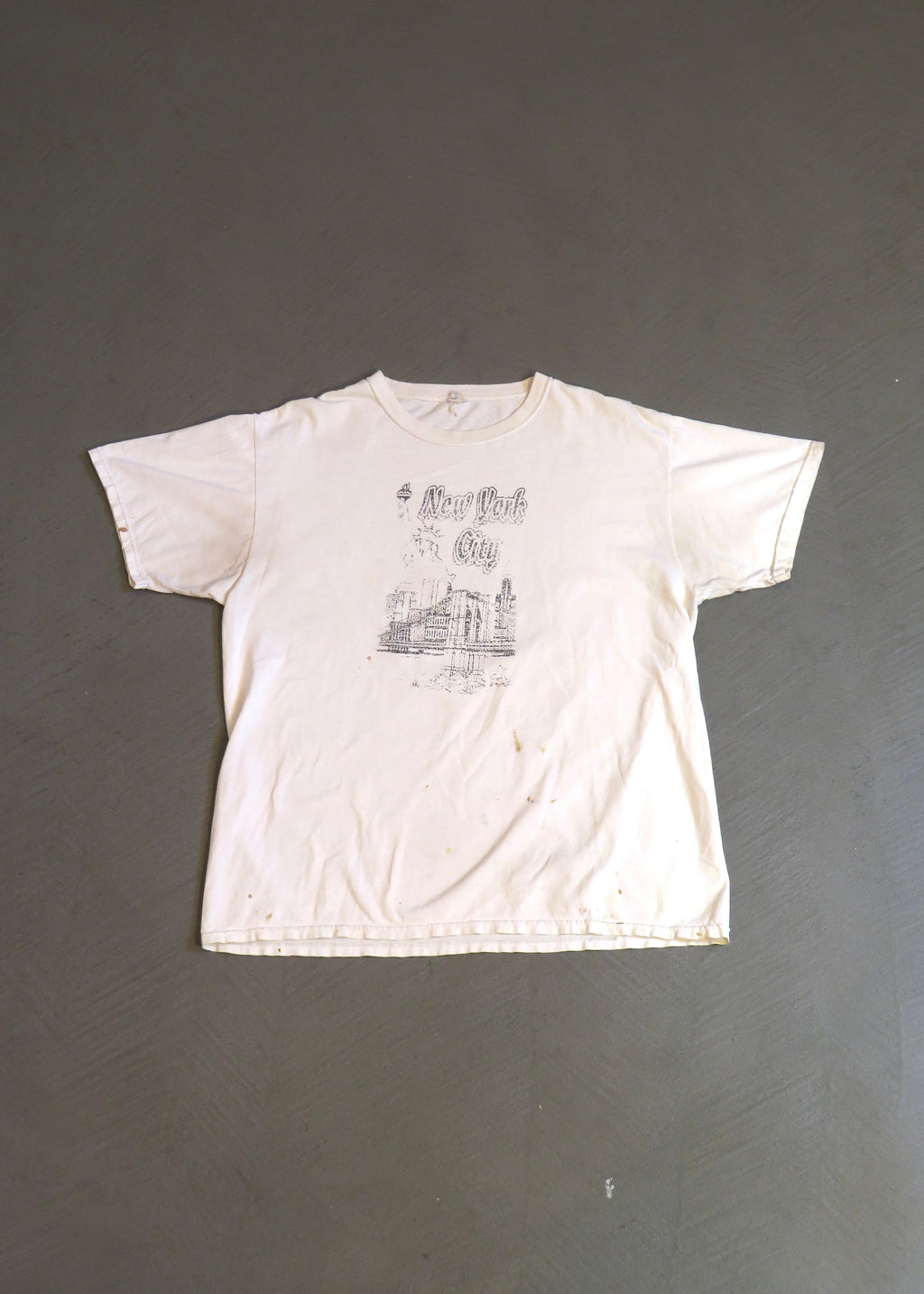 1990s Distressed New York City Statue of Liberty Souvenir T-Shirt