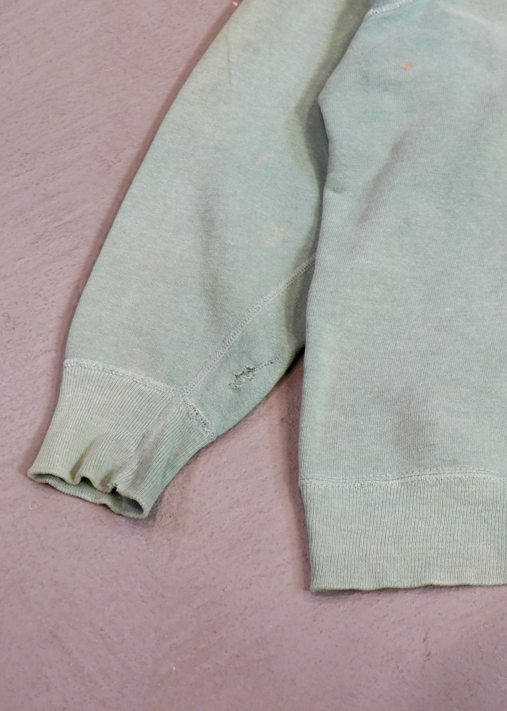 1960s Seafoam Green Gusseted Plain Raglan Sleeve Crewneck Sweatshirt