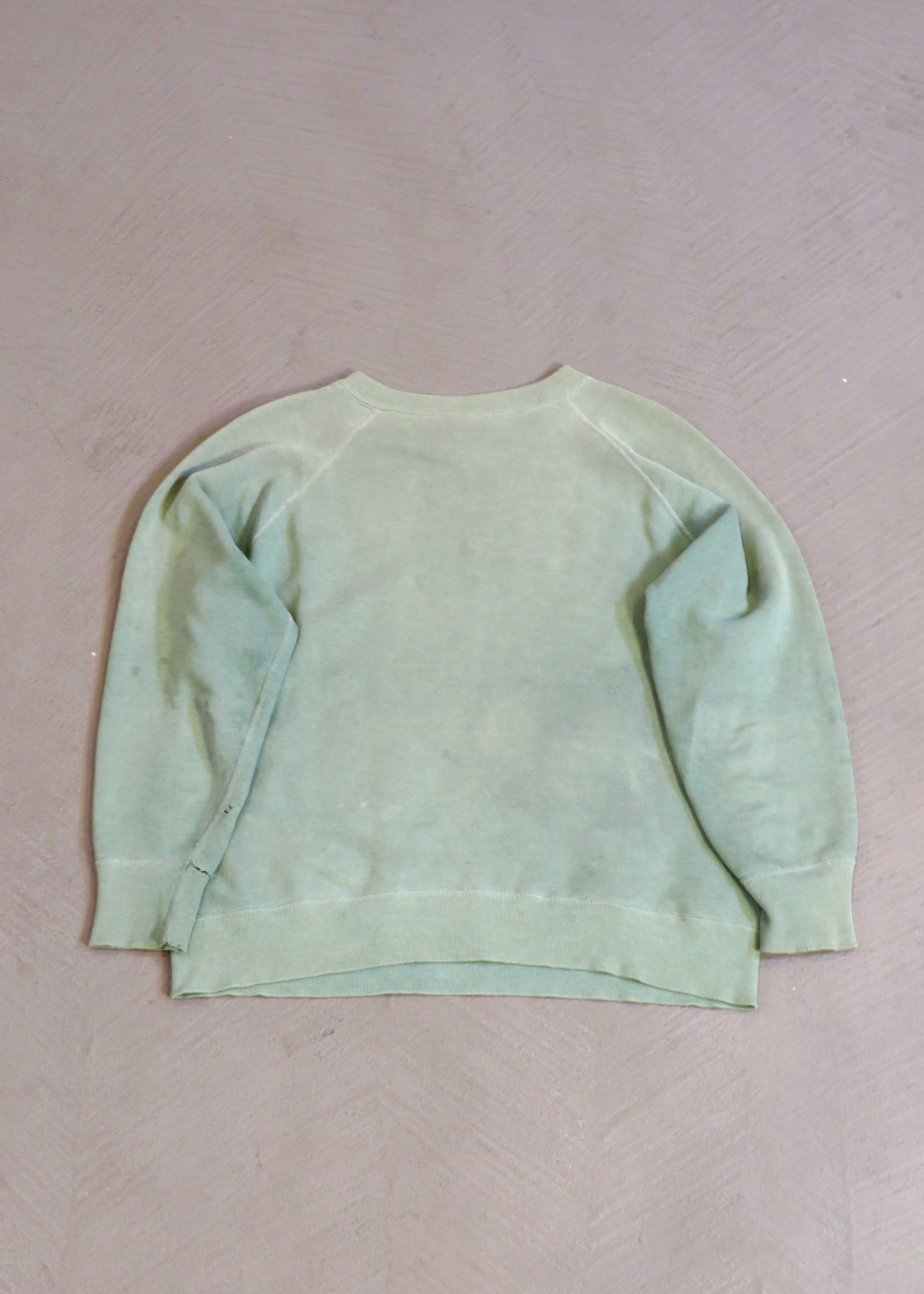 1960s Seafoam Green Gusseted Plain Raglan Sleeve Crewneck Sweatshirt