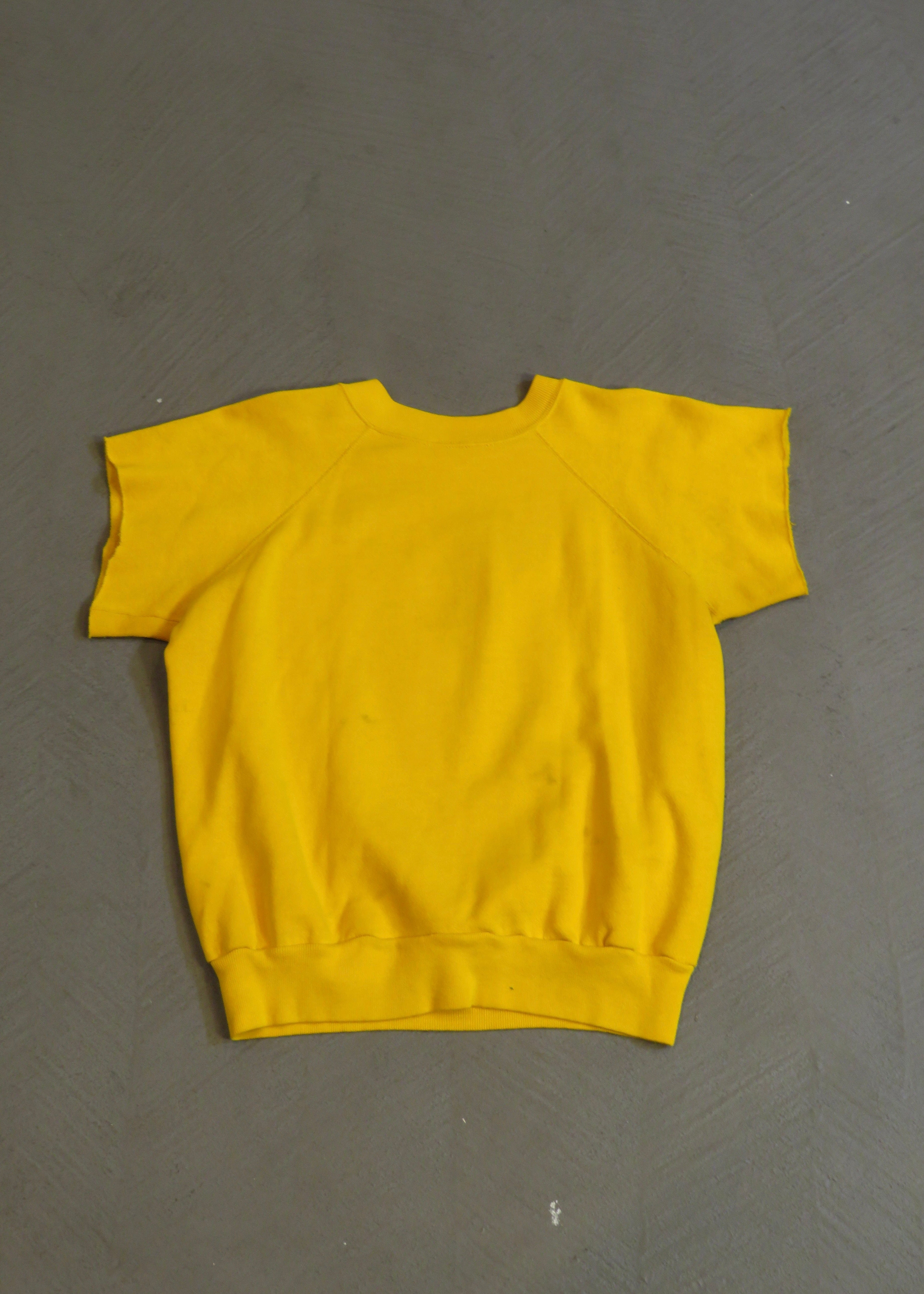 1970s Montana Tourist Comedy Cutoff Short Sleeved Sweatshirt