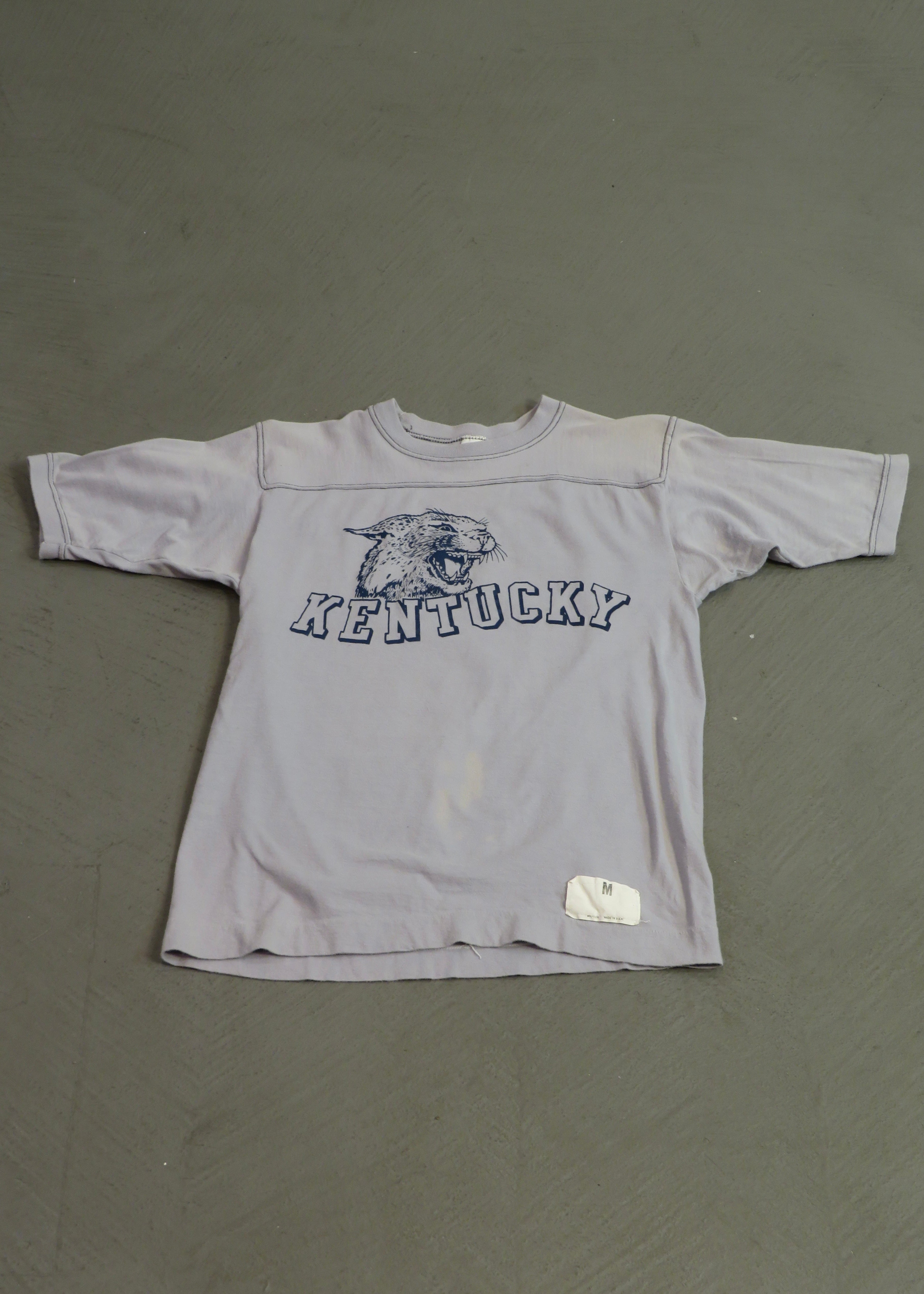 1980s Kentucky Wildcats Jersey T-Shirt