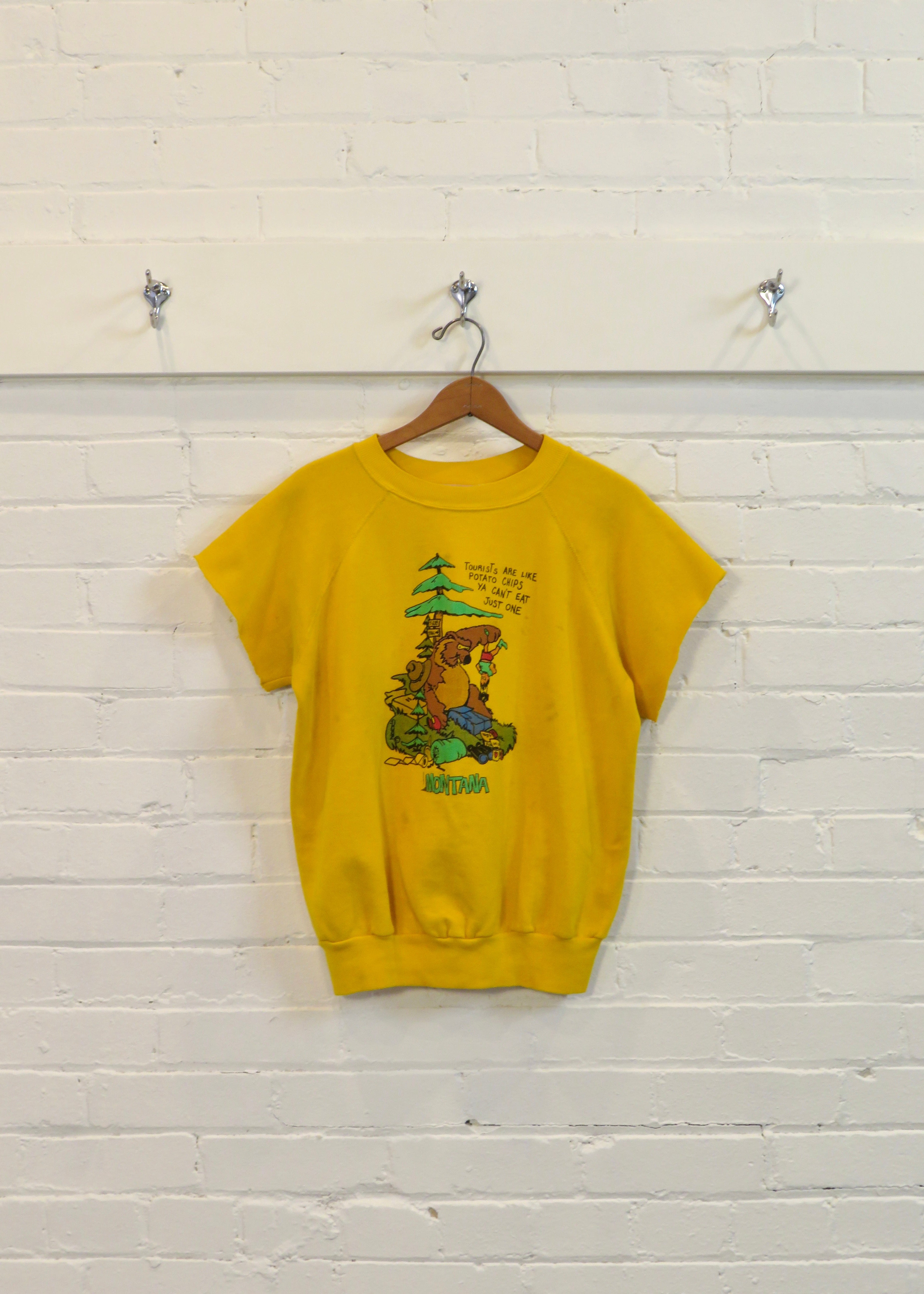 1970s Montana Tourist Comedy Cutoff Short Sleeved Sweatshirt