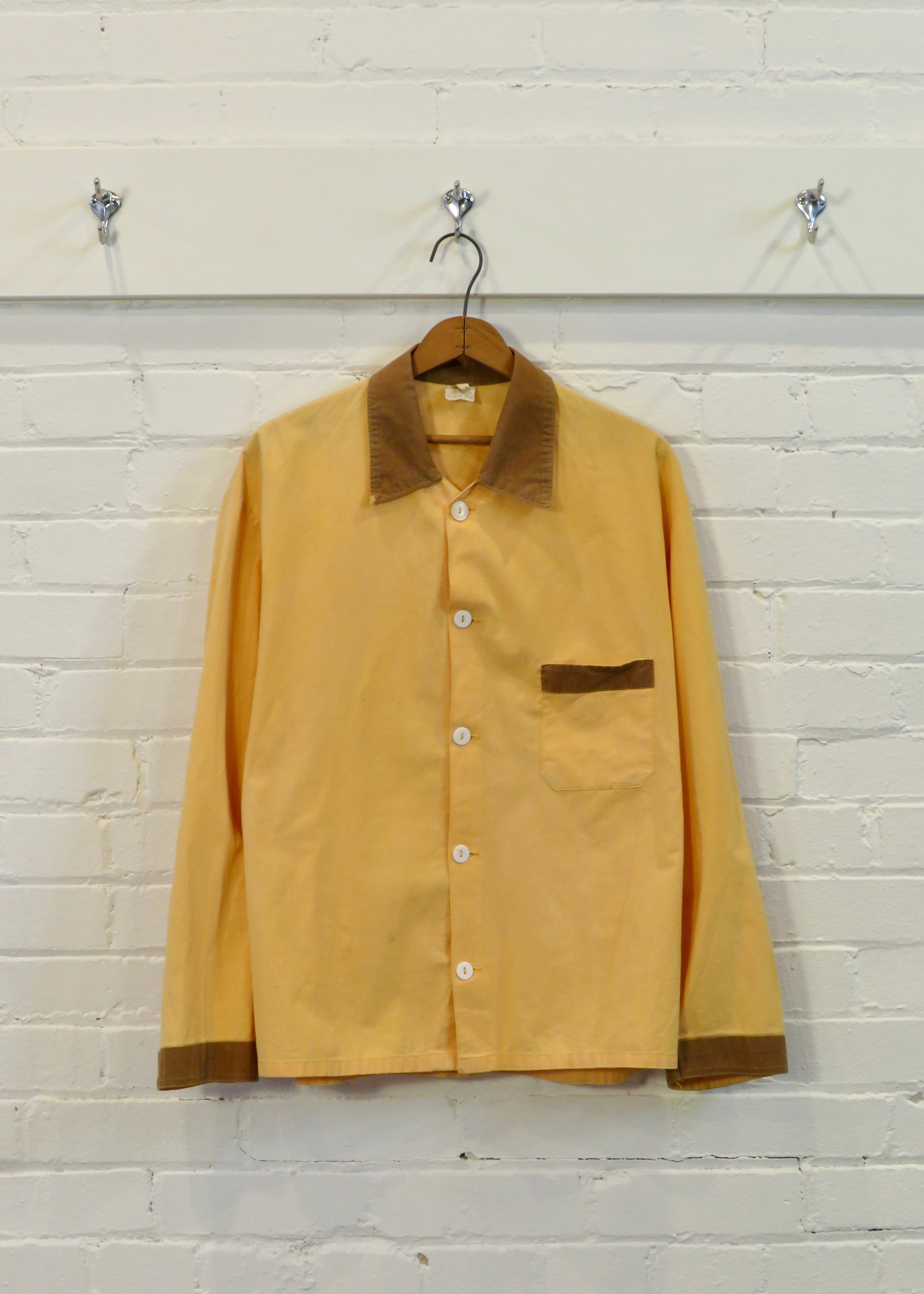 1970s European Contrast Collar Pajama Shirt
