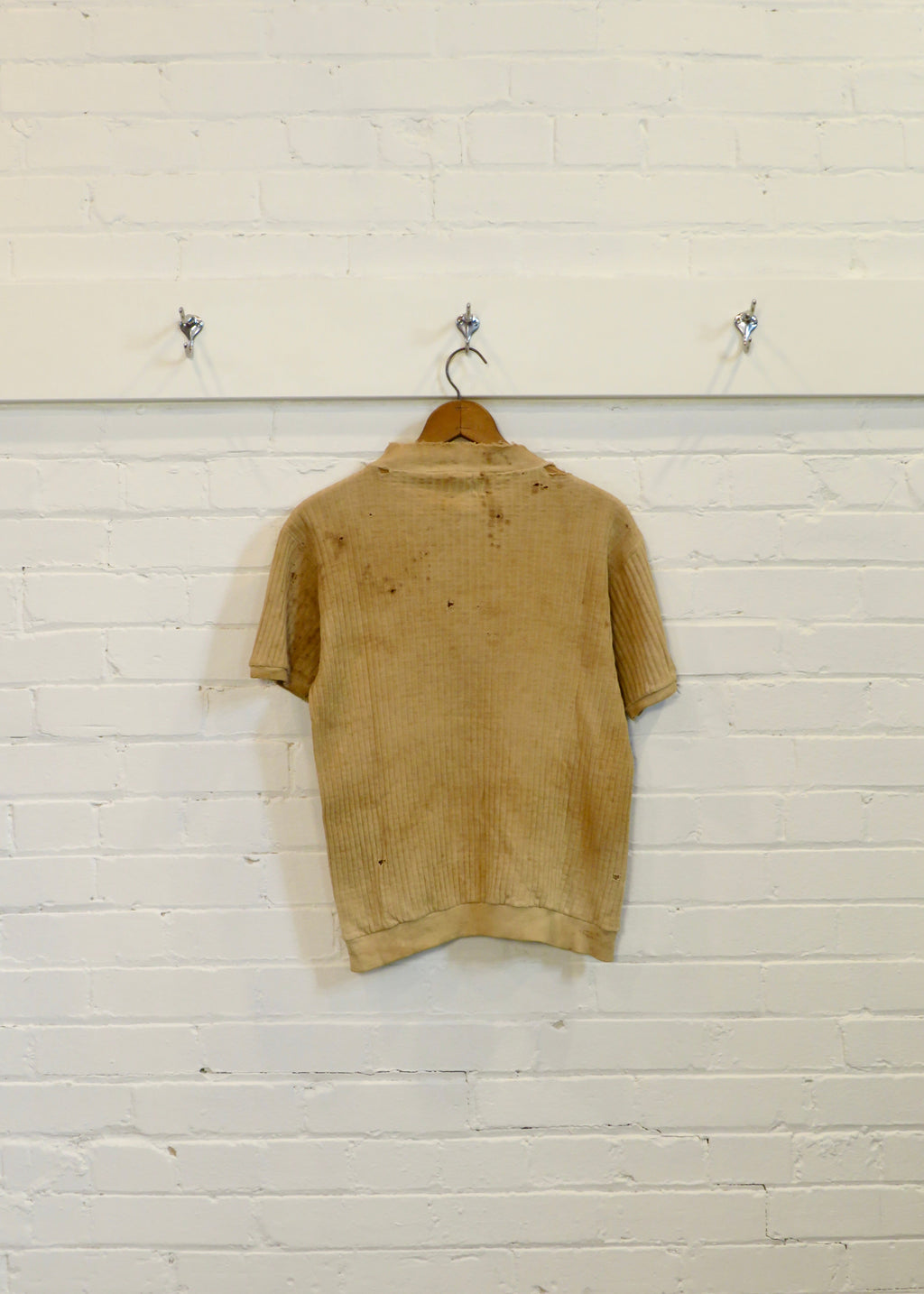 1940s Distressed Rib Knit Mock Neck T-Shirt