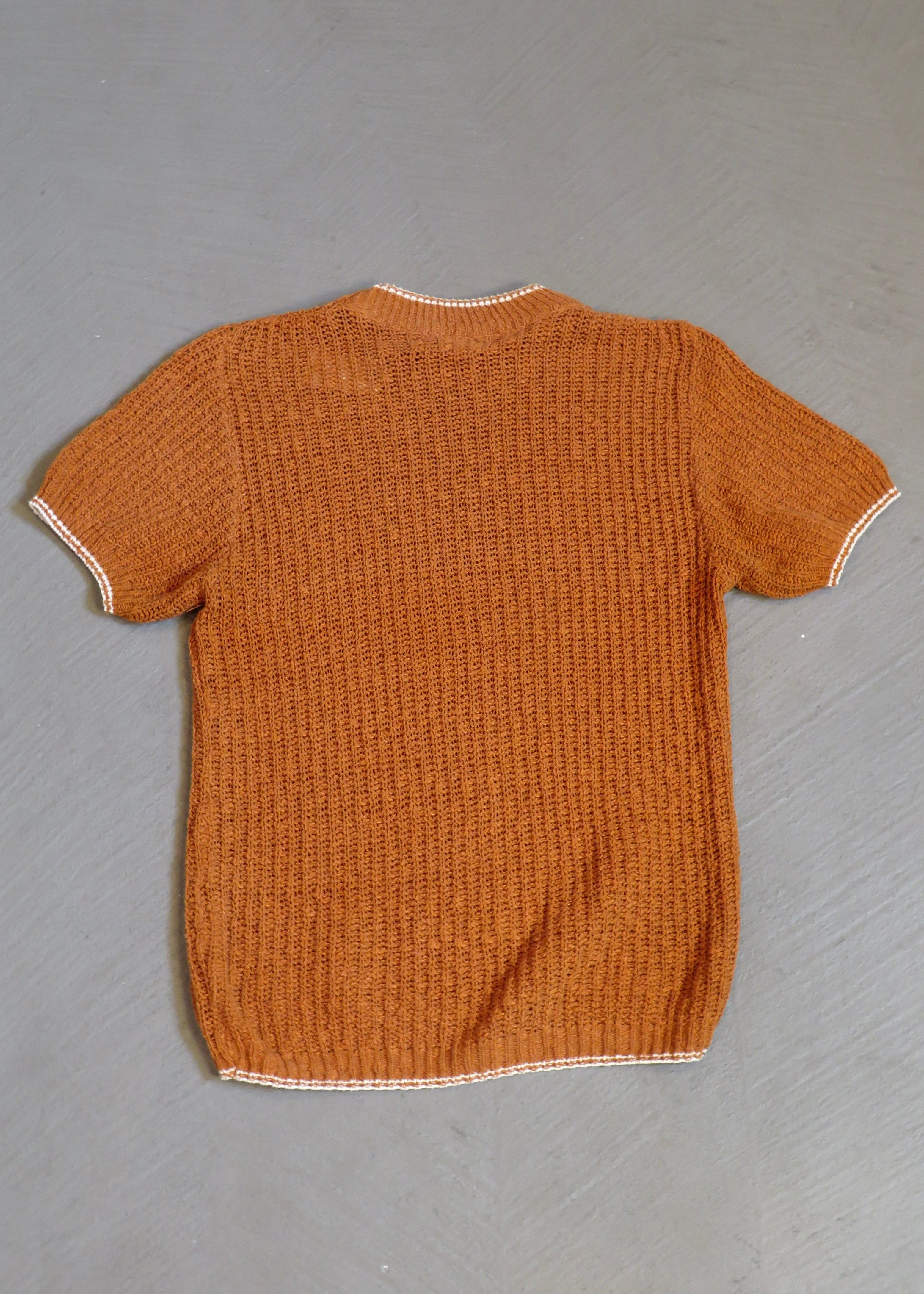 1970s Sienna Brown Mock Neck Short Sleeved Knit Sweater